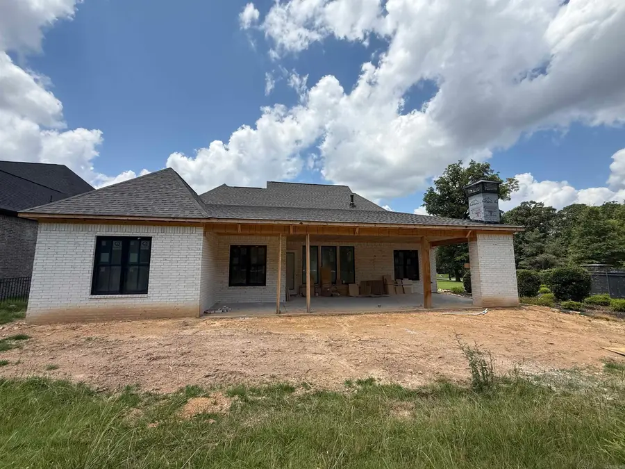 133 Arlington Park Drive, Hot Springs, AR 71901 - #2