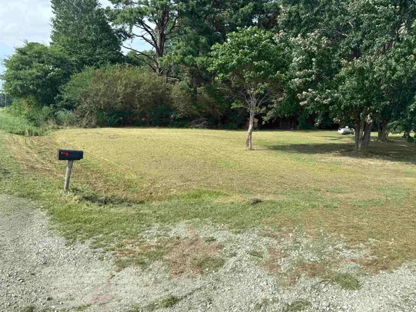 181 S Booth Road, Searcy, AR 72143