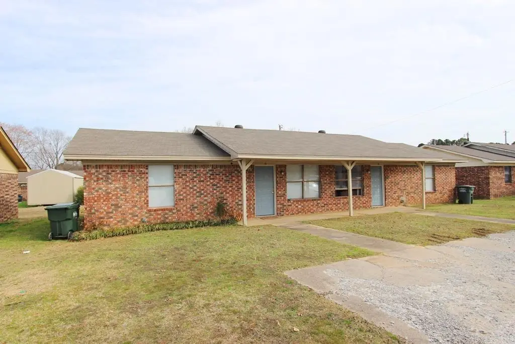 6A-6B Bradley Circle, Conway, AR 72032 - #1