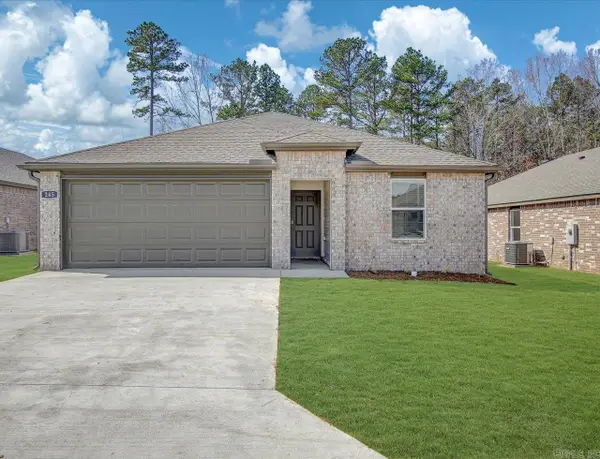 220 Stone Canyon Drive, Maumelle, AR 72113