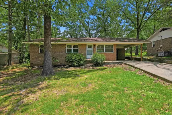 2015 Yamania Way, Heber Springs, AR 72543