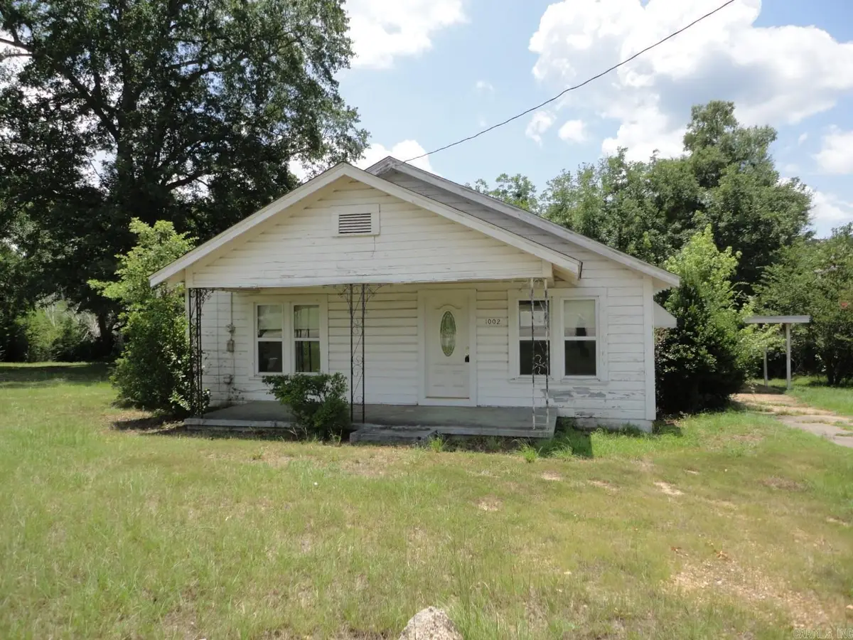 1002 E Church Street, Warren, AR 71671 - #1