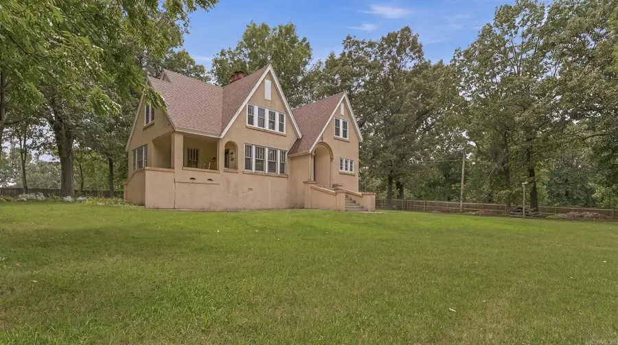 1304 Wirt, Paragould, AR 72450 - #3