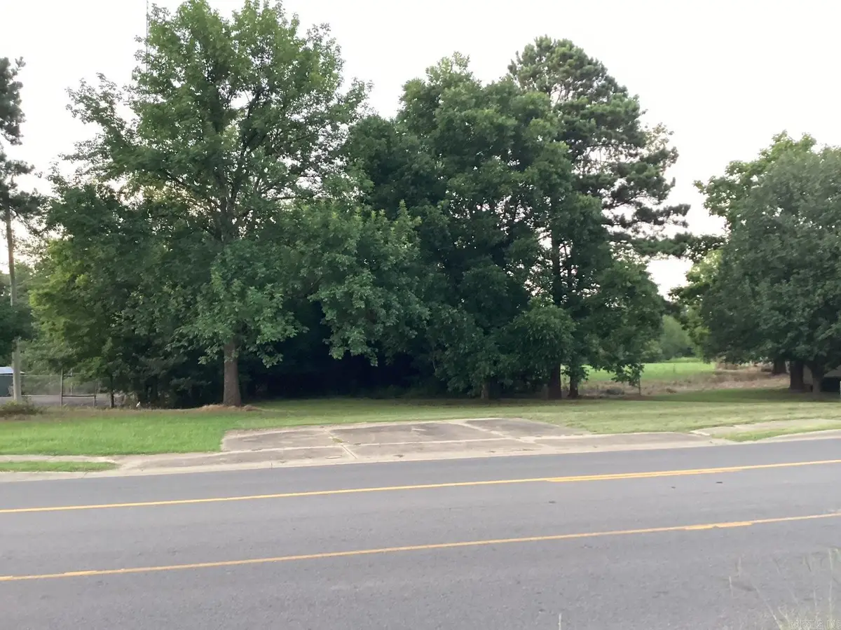 999 E Main St, Prescott, AR 71957 - #1