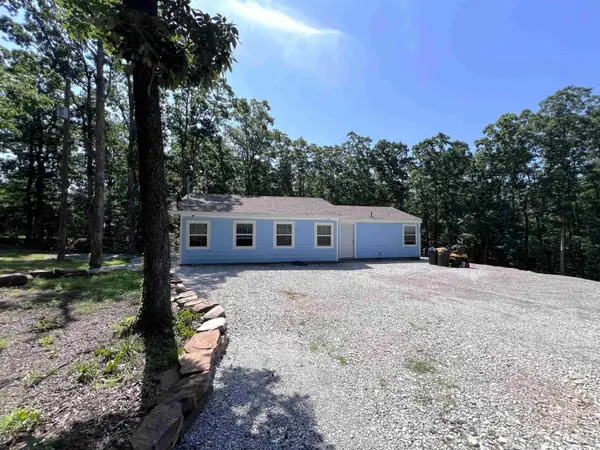 1965 Misenheimer Road, Mountain View, AR 72560