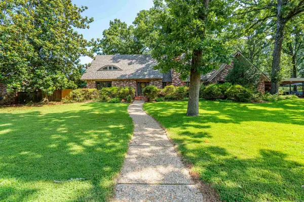 905 Silverwood Trail, North Little Rock, AR 72116