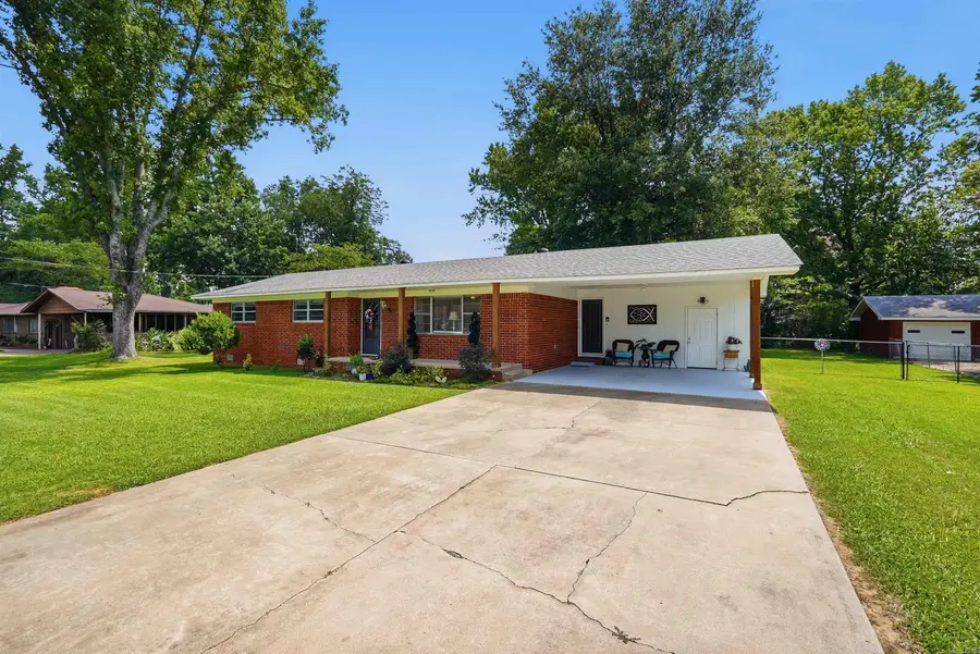 411 Lee Street, Heber Springs, AR 72543 - #3
