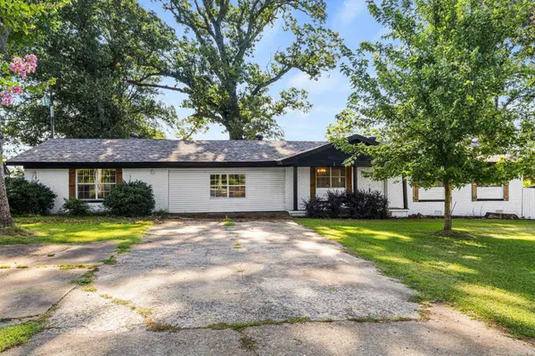 761 Peyton St, Ward, AR 72176