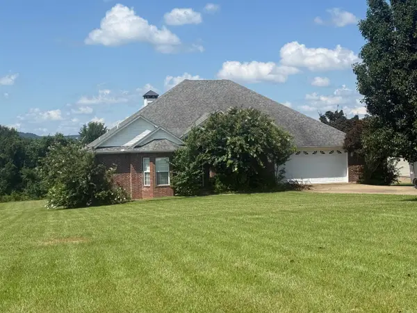 90 Emerald Lane, Greers Ferry, AR 72067