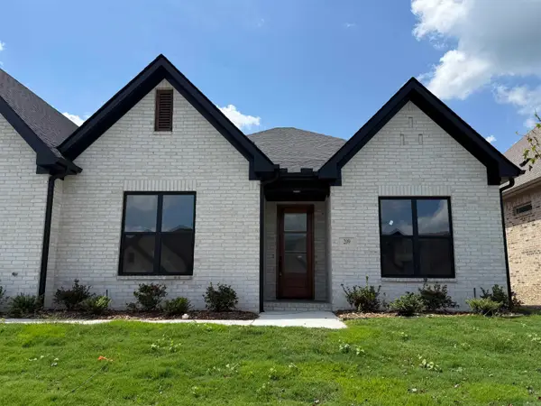 209 Edgewood Circle, Little Rock, AR 72223