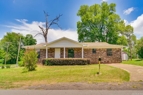 205 Vine St, Malvern, AR 72104