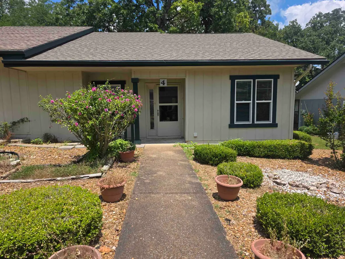 4 Spring River Lane, Cherokee Village, AR 72529 - #1