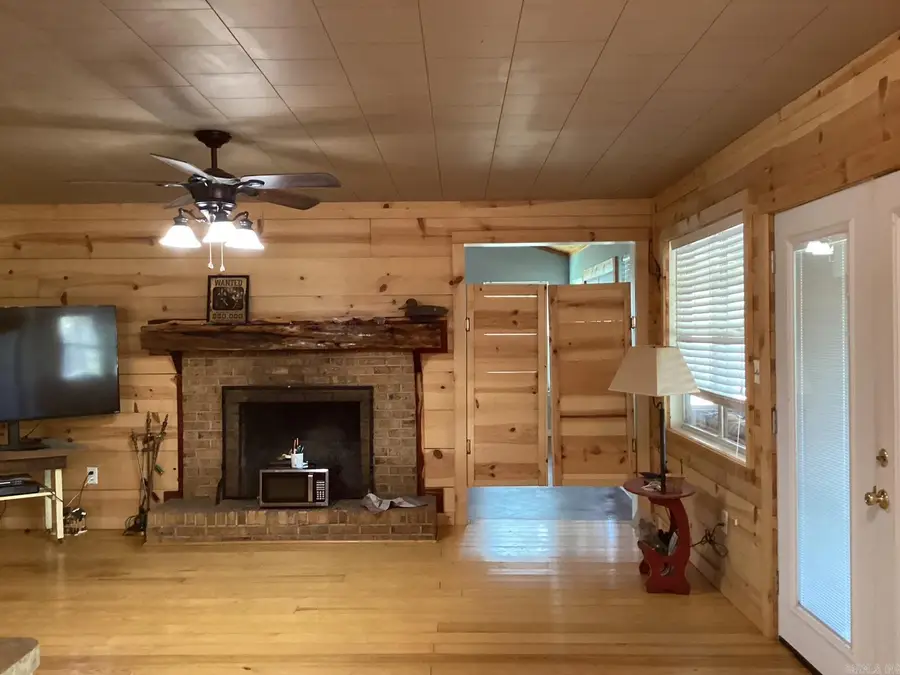 123 Suckles Lake, Cabin 19, Prescott, AR 71857 - #3