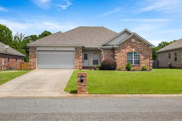 16 Blueberry Lane, Cabot, AR 72023