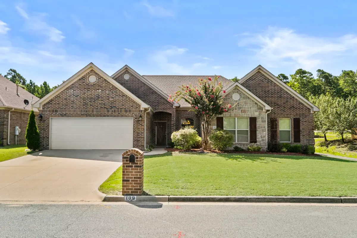 109 Summit Drive, Maumelle, AR 72113 - #1