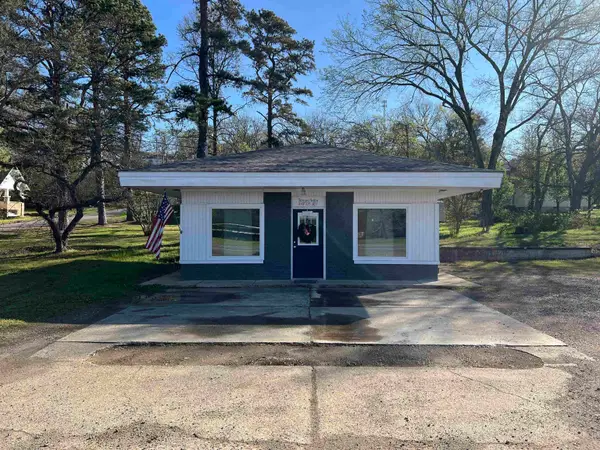 213 E Main #2 Street, Norman, AR 71960