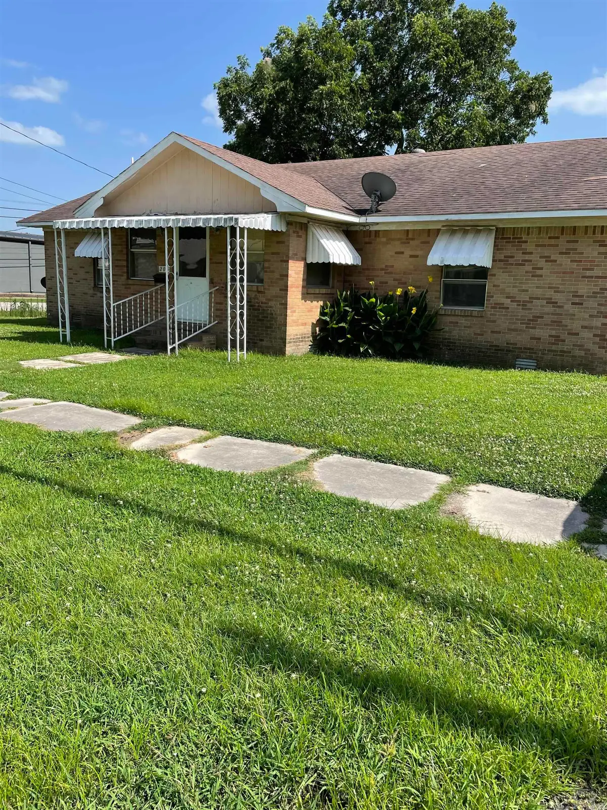 201 W 4th St, Rector, AR 72461 - #1