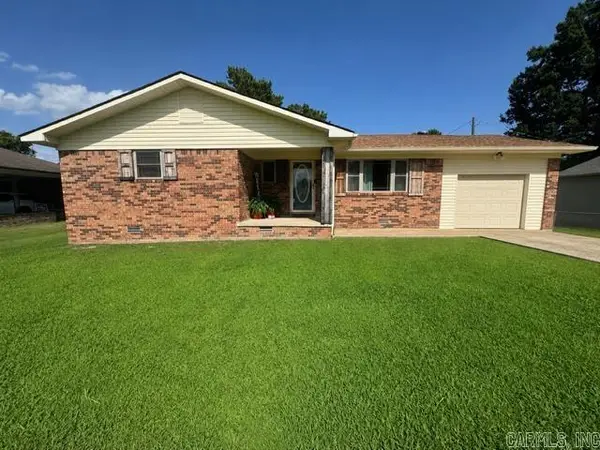 712 11th Street, Corning, AR 72422