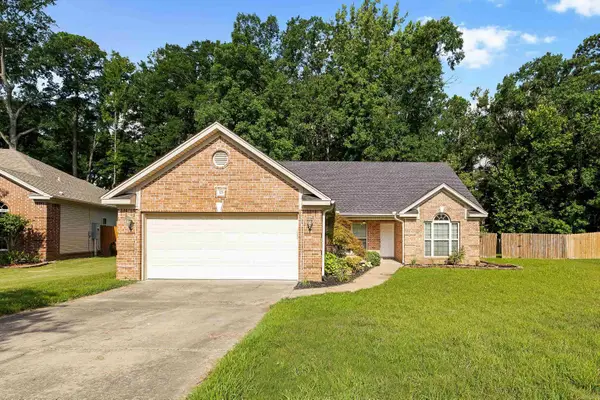 325 Madison Place Circle, Benton, AR 72015