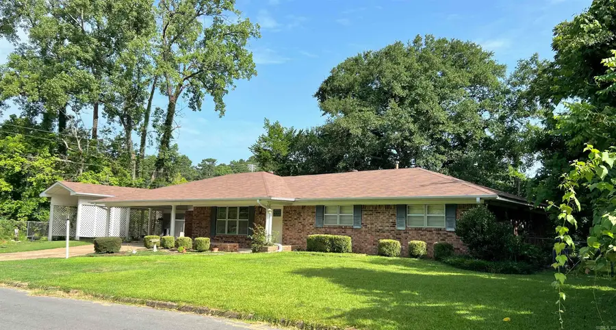 1350 Lee Street, Arkadelphia, AR 71923 - #2
