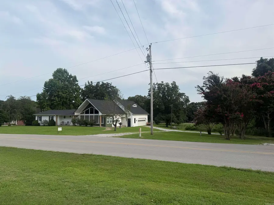 5816 Fairview Rd, Paragould, AR 72450 - #2