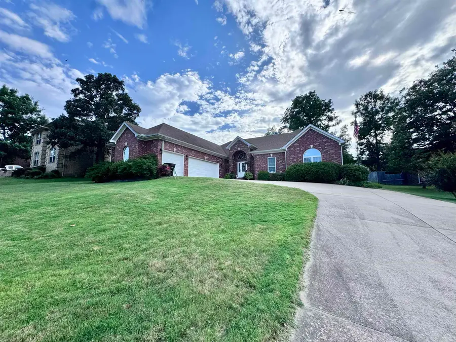 15 Westpointe Drive, Jacksonville, AR 72076 - #2