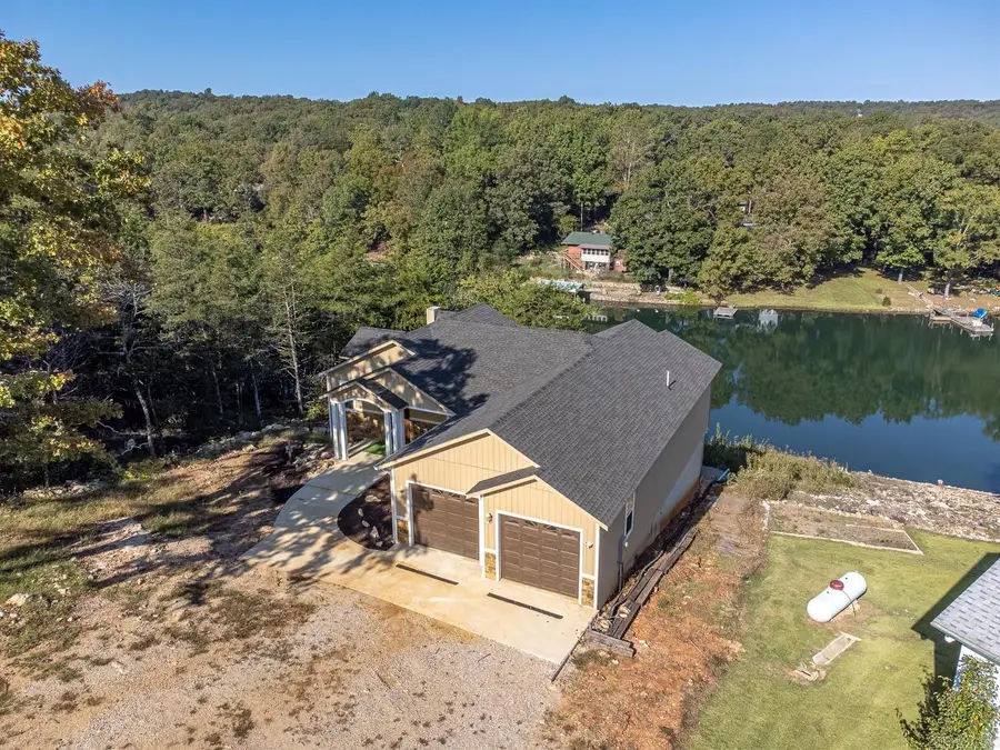 89 Wyandotte Drive, Cherokee Village, AR 72529 - #3