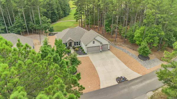 32 Alteza Drive, Hot Springs Village, AR 71909