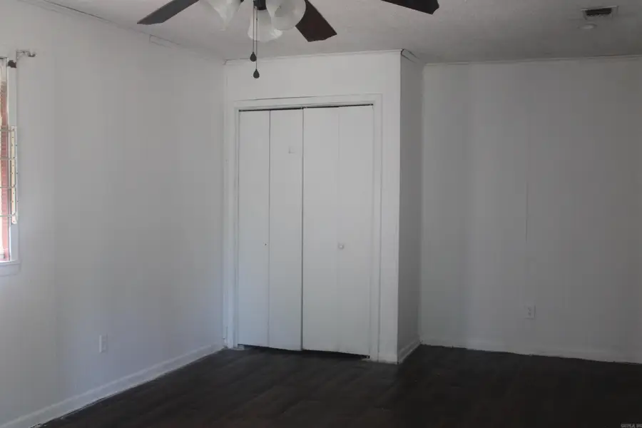 4406 W 16th Avenue, Pine Bluff, AR 71603 - #2