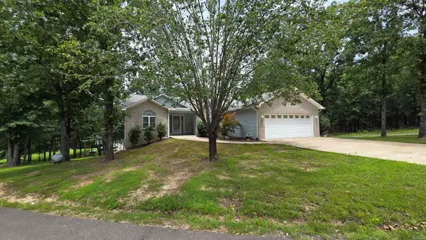 60 Red Fox Road, Greers Ferry, AR 72067