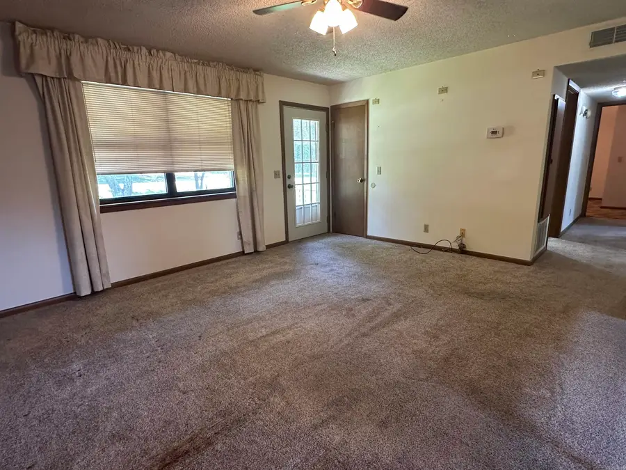 617 Ash Street, Heber Springs, AR 72543 - #3