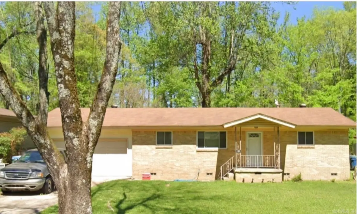 108 W Mellwood Rd, Little Rock, AR 72204 - #1