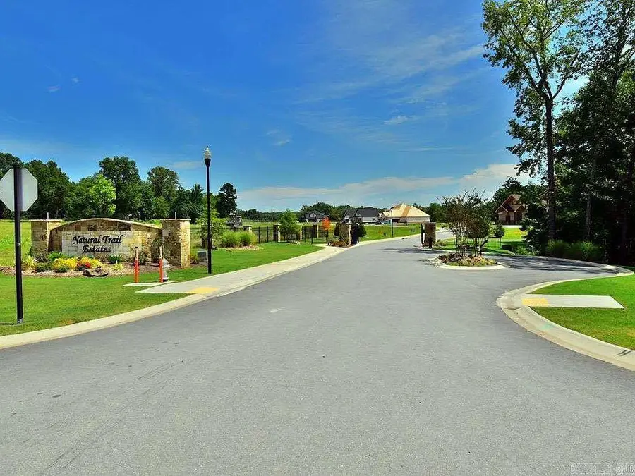 113 Timberland Trail, Maumelle, AR 72113 - #2