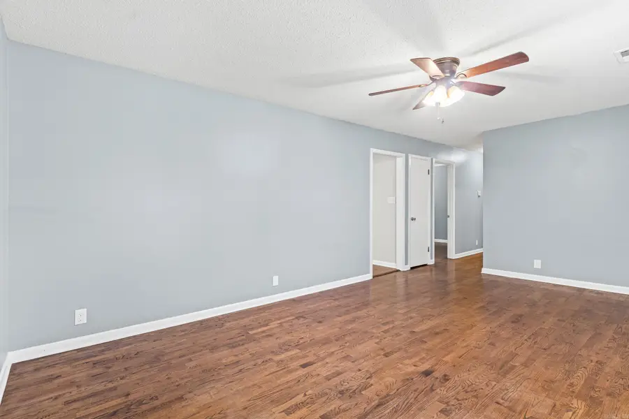 909 E Bridges Avenue, Wynne, AR 72396 - #3