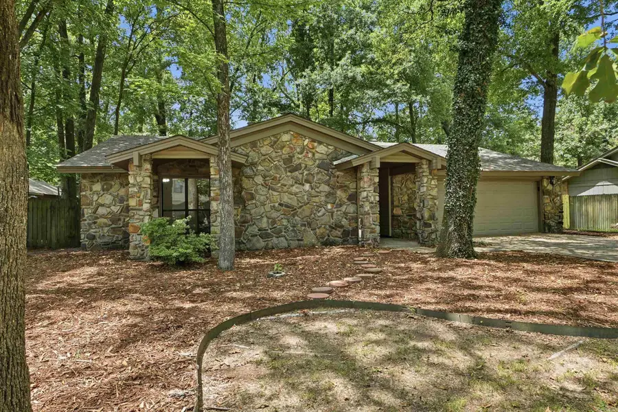 17 Fernwood Drive, Conway, AR 72034 - #3