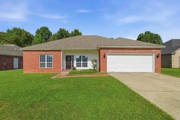 55 Waterloo Loop, Vilonia, AR 72173