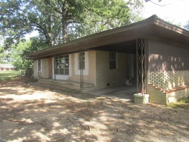 5412 W Mosley Street, Pine Bluff, AR 71603 - #2
