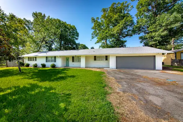2112 Lancelot Lane, Jacksonville, AR 72076