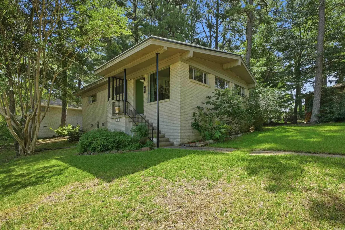 62 Glenmere Dr Drive, Little Rock, AR 72204 - #1