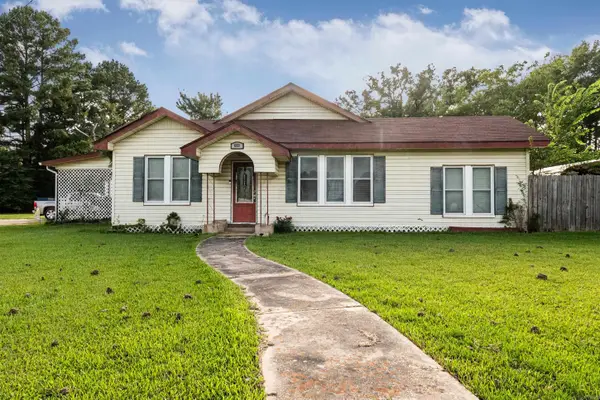 603 S Lee St Street, Hampton, AR 71744