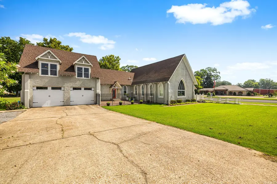 301 N Main Street, Brinkley, AR 72021 - #2