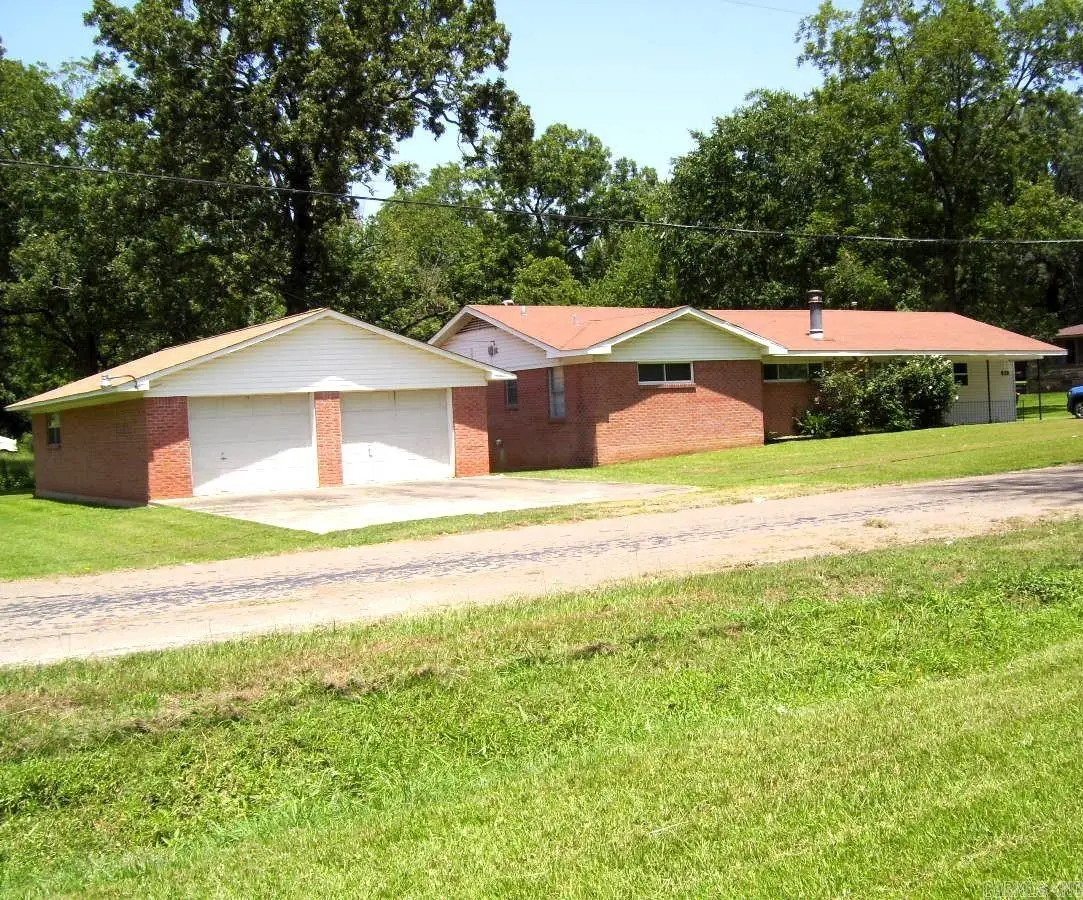610 Burke St, Ashdown, AR 71822 - #1