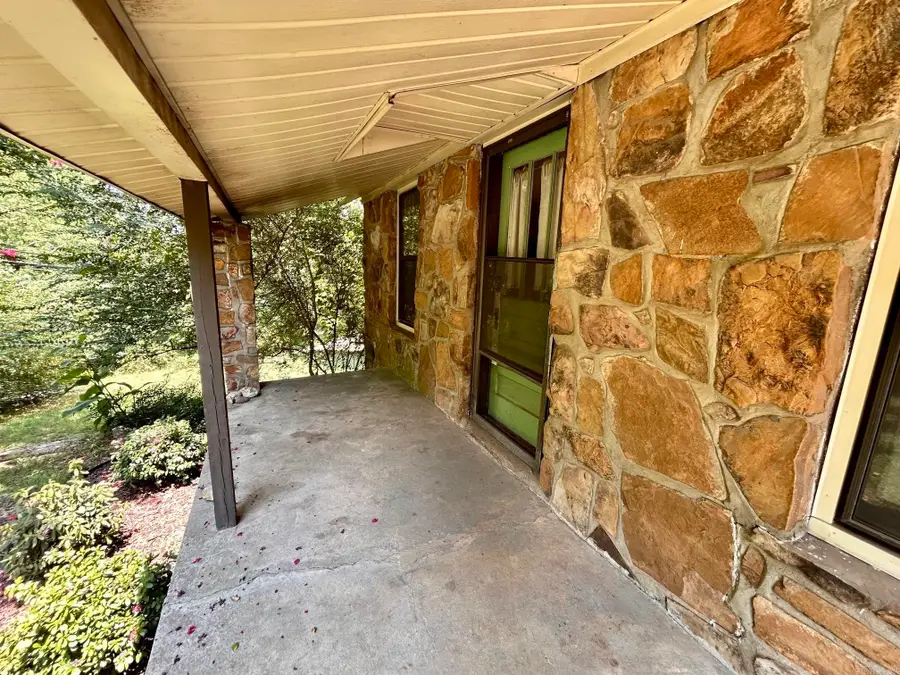 210 Valley View Drive, North Little Rock, AR 72118 - #2
