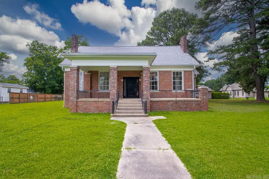 2200 Wolfe Street, Little Rock, AR 72202 - #2