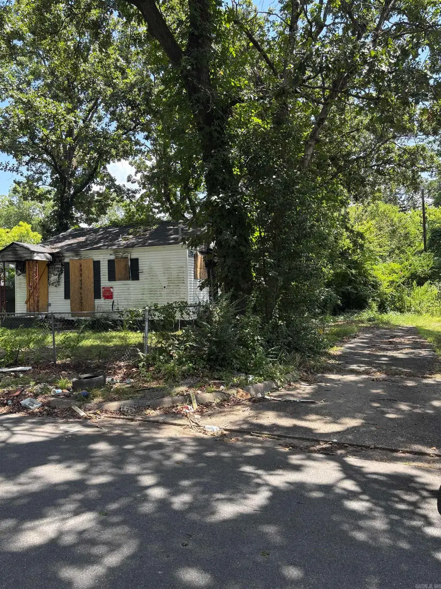 2807 Madison Street, Little Rock, AR 72204 - #2