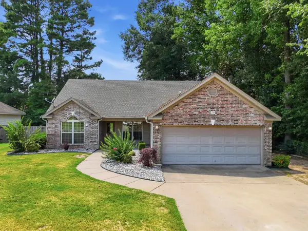 219 Madrid Drive, Benton, AR 72015