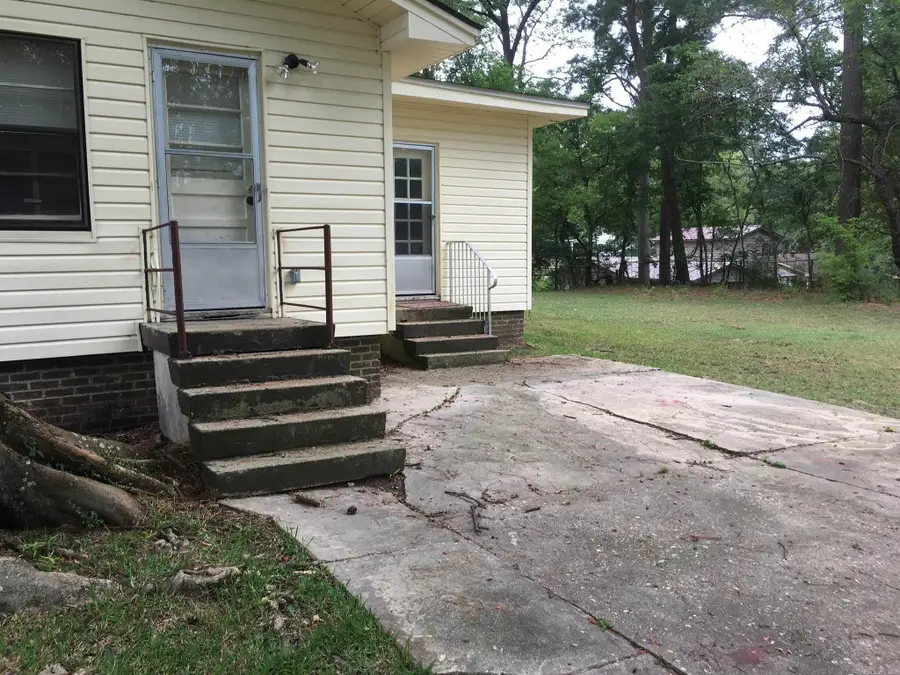 3408 Bishop Street, El Dorado, AR 71730 - #3