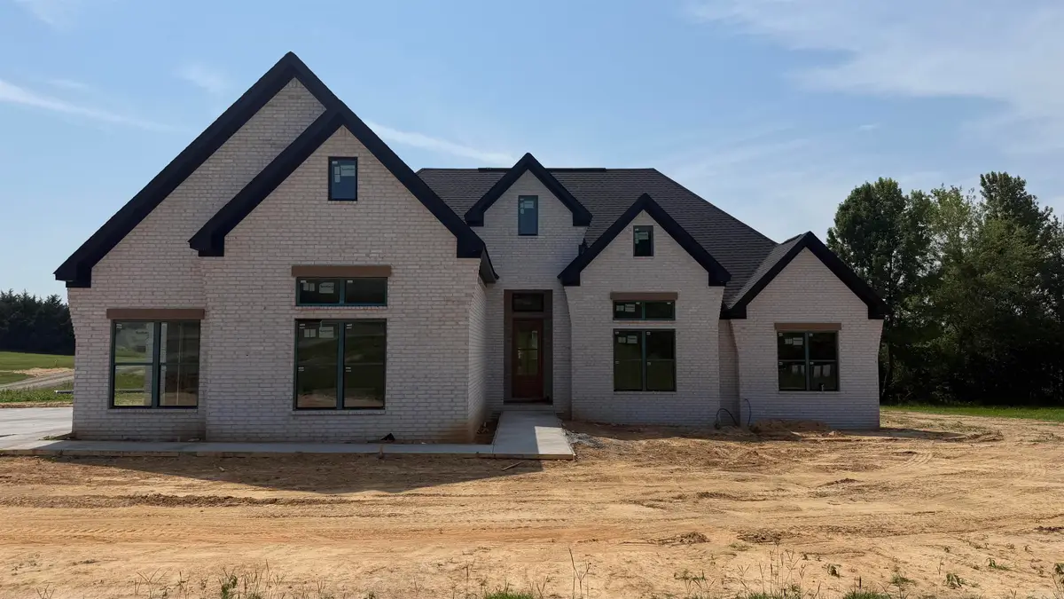 137 Arrowhead Rd, Greenbrier, AR 72058 - #1