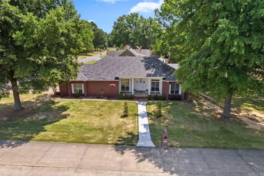 504 Brandon Dr., Beebe, AR 72012 - #3