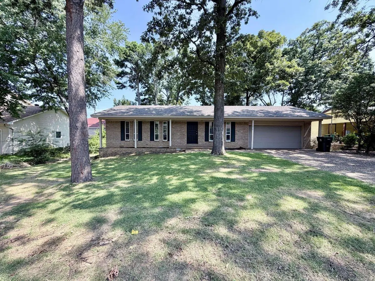 11814 Ashwood Drive, Little Rock, AR 72212 - #1